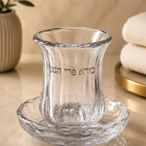 גביע קידוש דגם ״זכוכית״